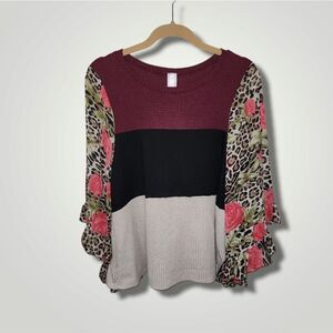 Lilypad ladies color block blouse  pullover top Size small